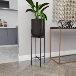 Olivia & May Modern With Stand Iron Planter Pots Black -Garden Furniture Store GUEST 1ac07293 31eb 43a0 9ea8 5c3f8d6b83a7
