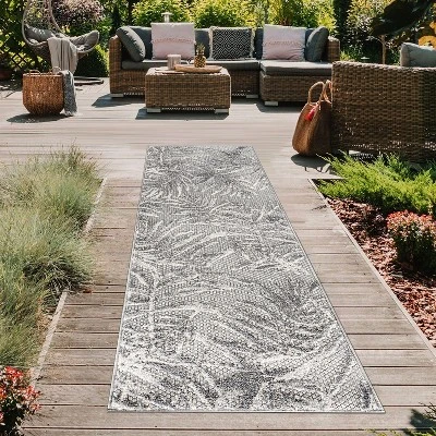 World Rug Gallery Bahama Palm Frond Floral Indoor/Outdoor Area Rug 1 World Rug Gallery Bahama Palm Frond Floral Indoor/Outdoor Area Rug