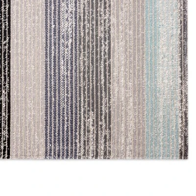 7'9" X 10'2" New York Patio Sofia Estelle Indoor/Outdoor Rug Gray/Blue - Nicole Miller 4 7'9" X 10'2" New York Patio Sofia Estelle Indoor/Outdoor Rug Gray/Blue - Nicole Miller - Image 4