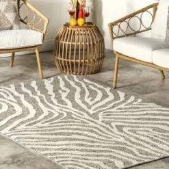 NuLOOM Corina Zebra Indoor/Outdoor Patio Area Rug -Garden Furniture Store GUEST 865d1a86 c7c9 4e57 82ea 7448dc71d906