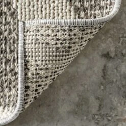 NuLOOM Corina Zebra Indoor/Outdoor Patio Area Rug -Garden Furniture Store GUEST 8cf67c49 2b09 4502 8d7a 5036f890a003