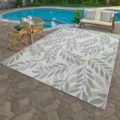 Paseo Faiza Outdoor Rug - Avenue33